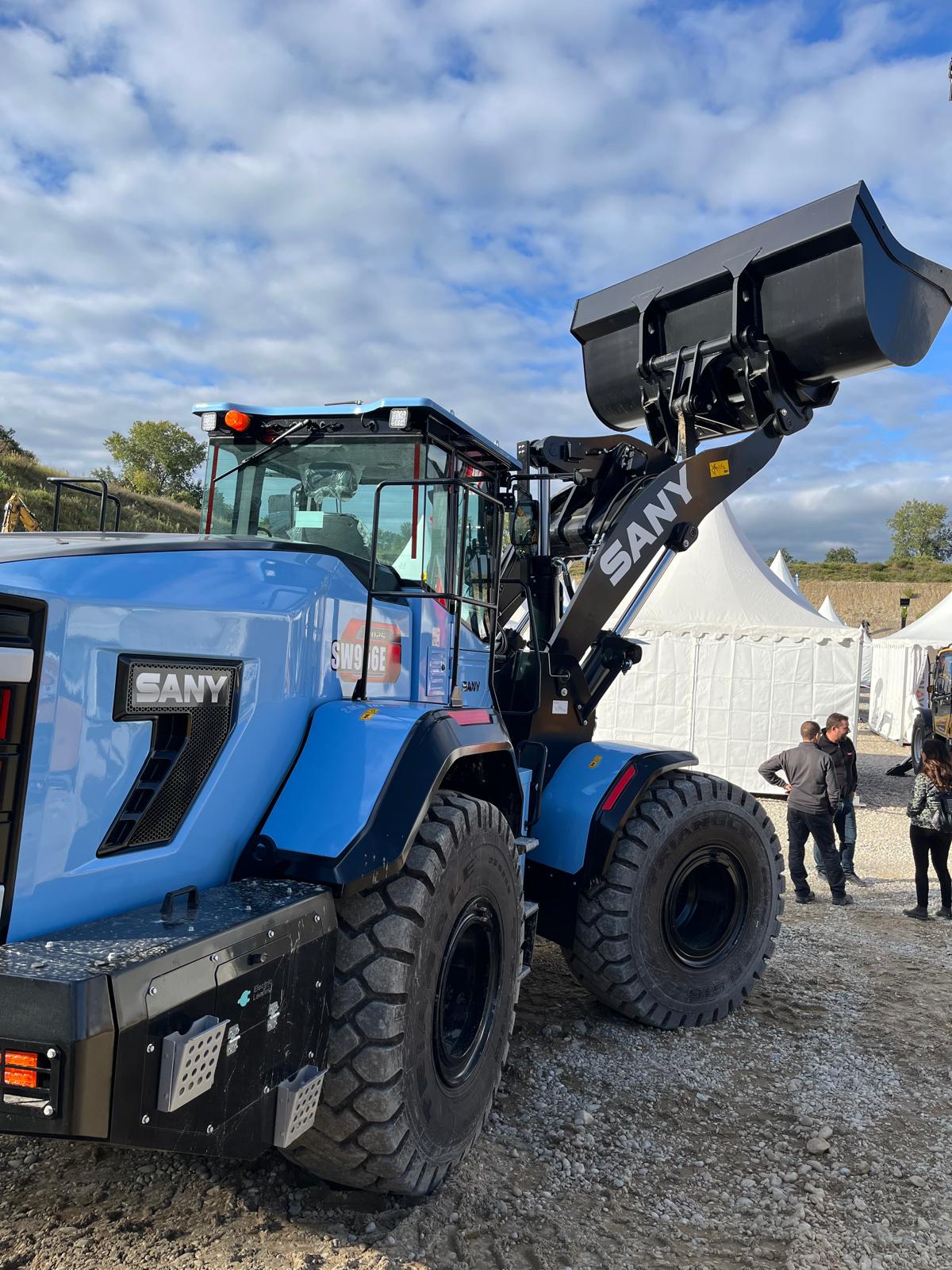 WhatsApp Image 2025-10-20 at 11.09.50