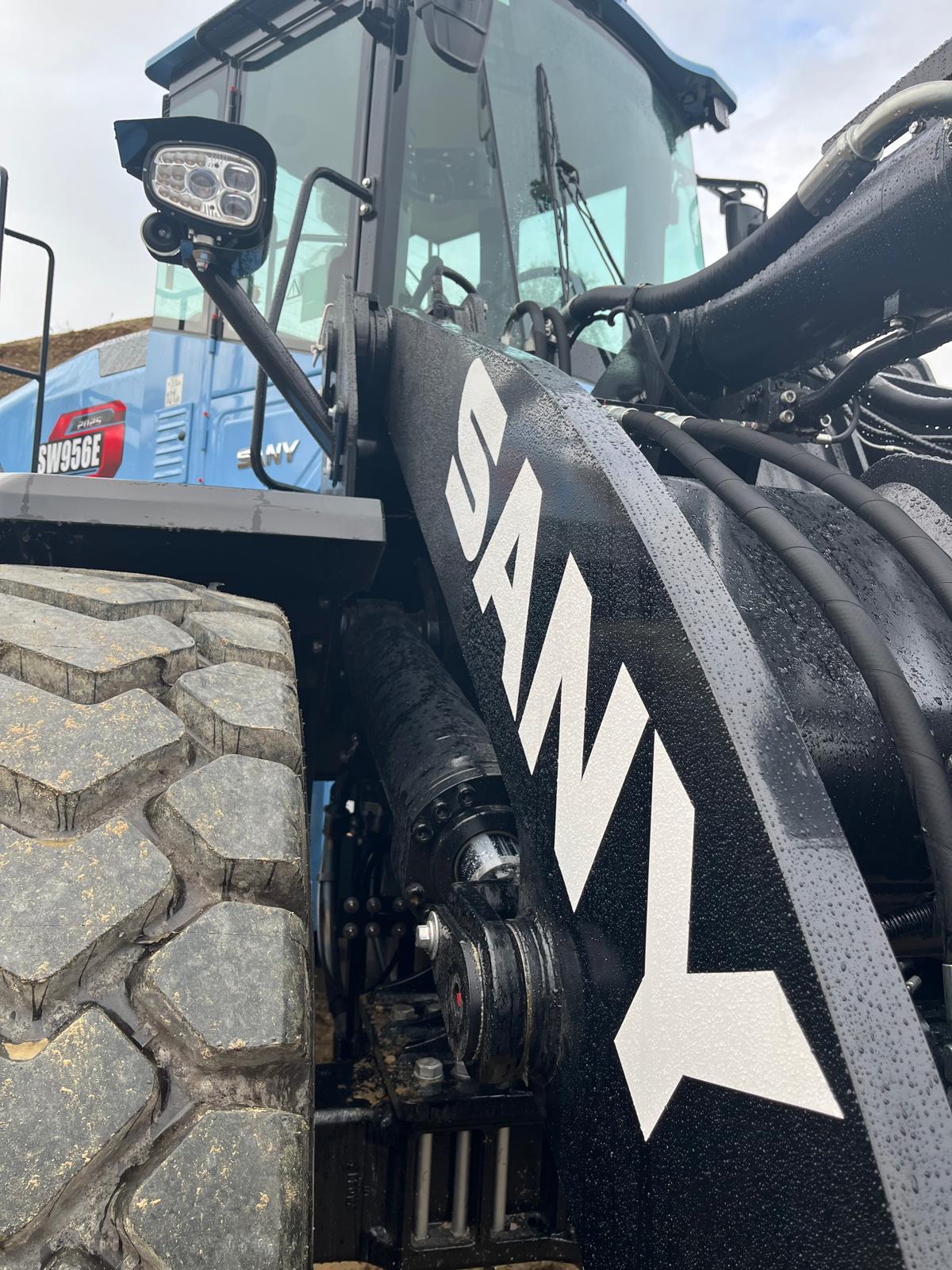 WhatsApp Image 2025-10-20 at 11.09.51 (1)